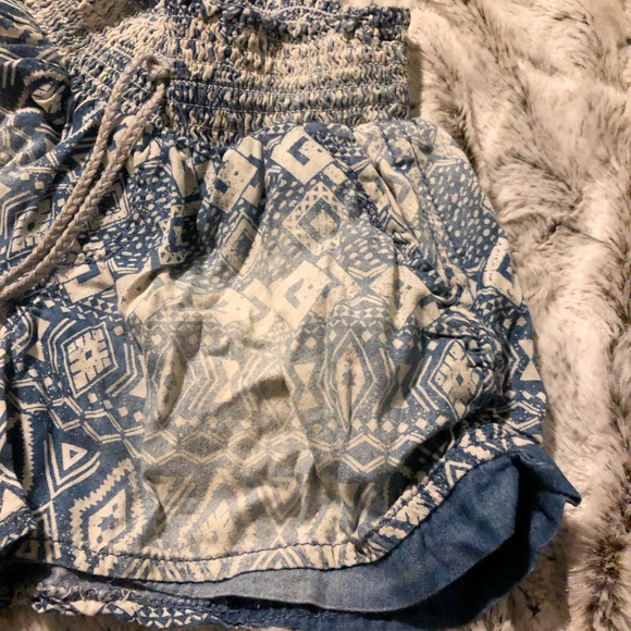 Rewash Smocked Beach Short - Picture 4 of 5